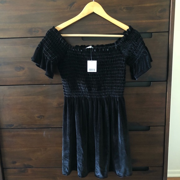 NWT! Urban Outfitters OTS Velvet Mini Dress! - Picture 6 of 8